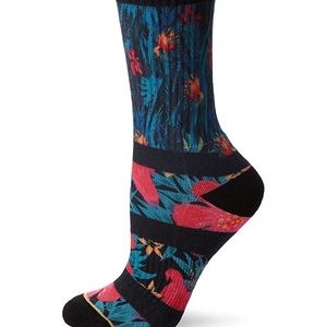 NWT⭐️ 2/$10 UNIONBAY fashion crew socks
